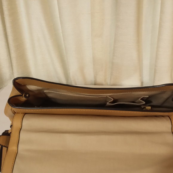 Coach Leather Medium Tan Turnlock Handbag Purse - Picture 5 of 7